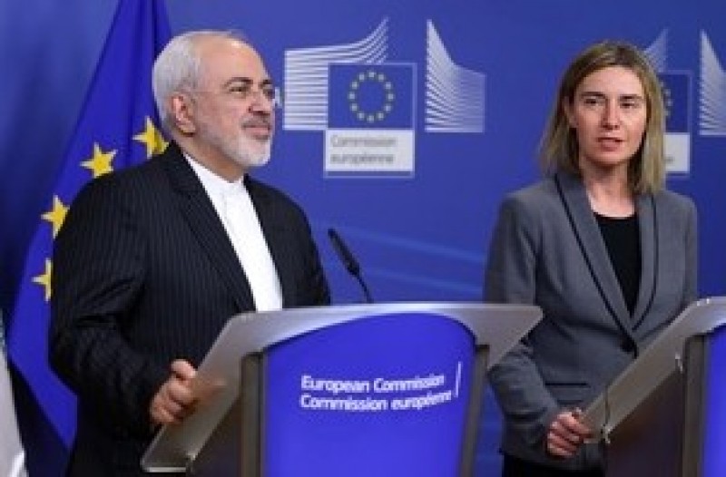 می‌خواهند ایران هم پیاز‌خور اروپا شود، هم شلاق و زندان امریکا را بکشد!