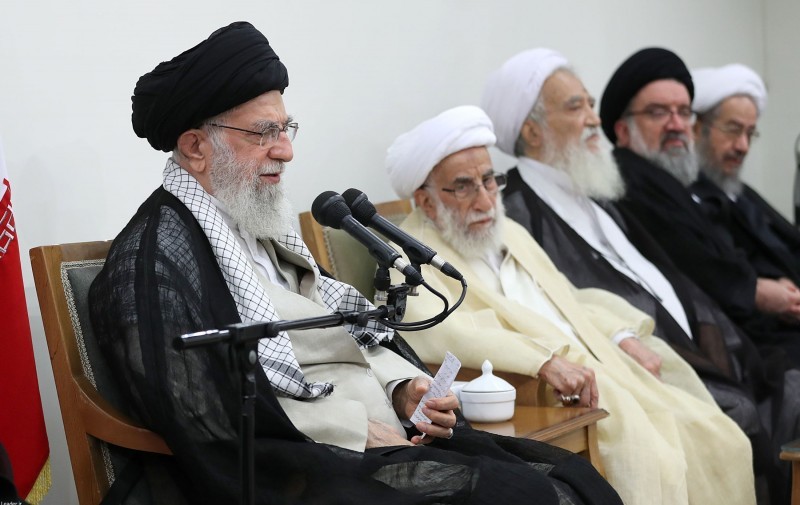 نباید از گستردگی جبهه دشمنان و قلدریها ترسید باید ثابت کرد که «ما می توانیم»