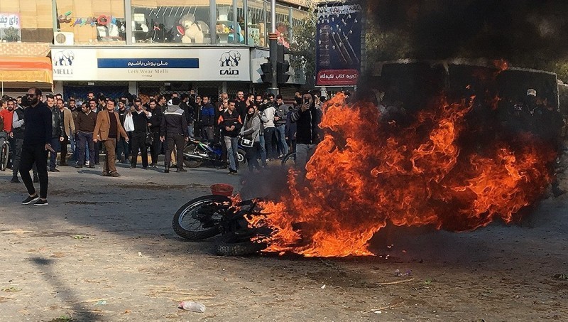 همصدایی اصلاحاتی‌ها با کاخ سفید و رسانه‌های معاند!