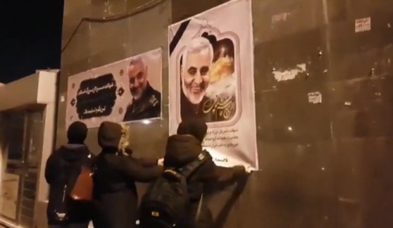 تجمع اعتراضی امشب در میدان آزادی تهران چه گذشت و چه شعارهایی داده بودند؟ +فیلم