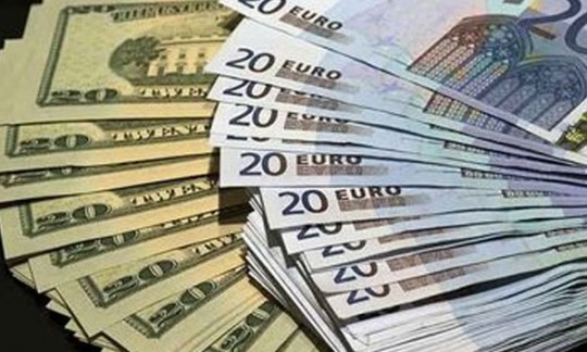 قیمت دلار و یورو در بازار امروز چقدر بود؟