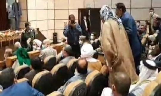 اعتراض سران قبایل عرب خوزستان به جهانگیری/ فیلم