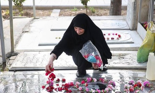 مادران، معماران و نویسندگان قصه ایران 