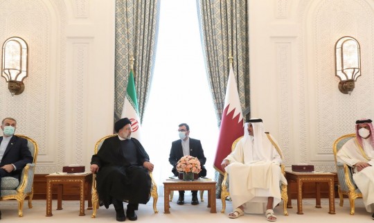 اسقبال رسمی امیر قطر از رئیس‌جمهور ایران