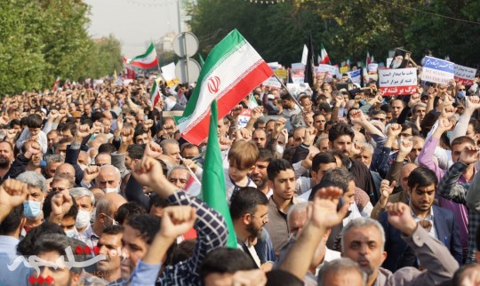 راهپیمایی عظیم تهرانی‌ها با شعار؛ «سپاه انقلابی، انتقام انتقام» +تصاویر
