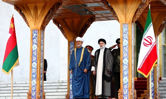 سلطان عمان برای اولین‌بار به ایران آمد