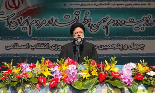 اجازه نمیدهیم یک وجب از خاک ایران در اختیار بیگانه قرار بگیرد