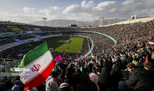 حاشیه‌نگاری جشن بزرگ جهان اسلام در استادیوم صد هزار نفری آزادی تهران
