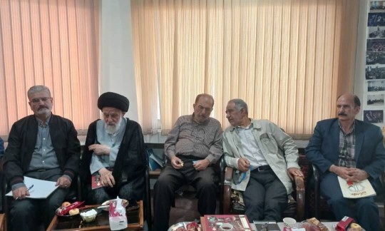 برگزاری جلسه جمعیت وفاداران انقلاب اسلامی
