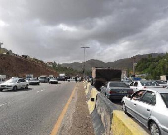 جاده هراز یکطرفه شد