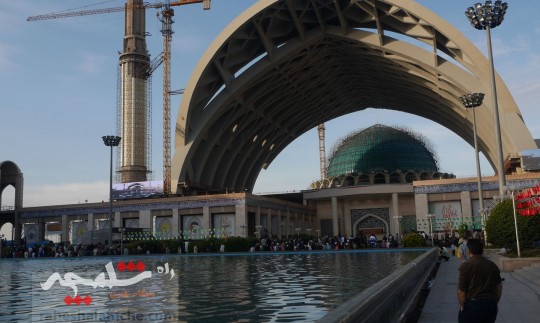 گزارش تصویری اختصاصی راه شلمچه از نماز عید فطر به امامت رهبر انقلاب